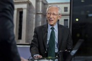 无为宏观经济学教授兼实践者Stanley Fisher逝世 曾培养全球多位经济决策者