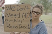 无为特斯拉在得州奥斯汀遭遇抗议活动：反对马斯克Robotaxi计划