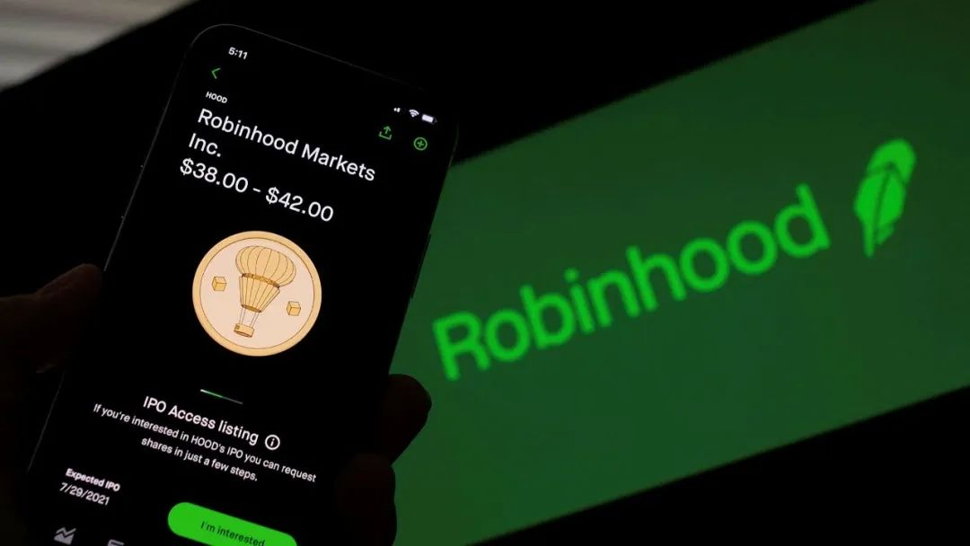 “接盘侠”没了？标普500指(✂)数季调维持成分股不变，Robinhood、Applovin应声大跌